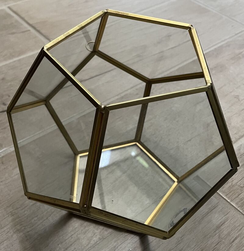 The Dodecahedron on Lunar New Year's Eve